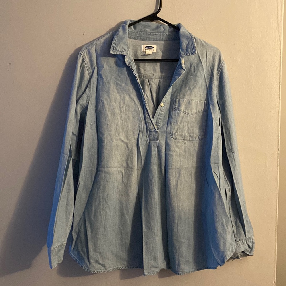 Maternity old navy blouse jeans size large